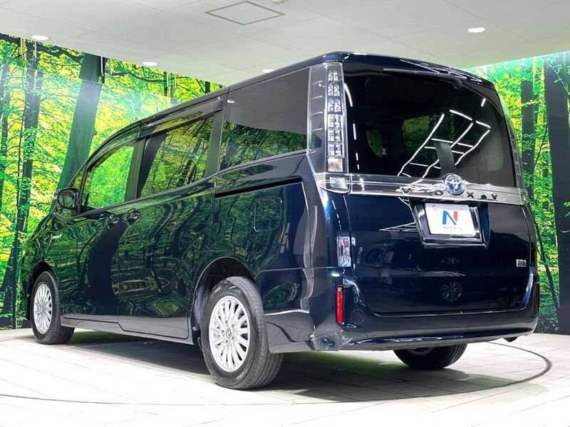 2014 Toyota Voxy DAA-ZWR80G (UW-6a6036f39db30)[17]
