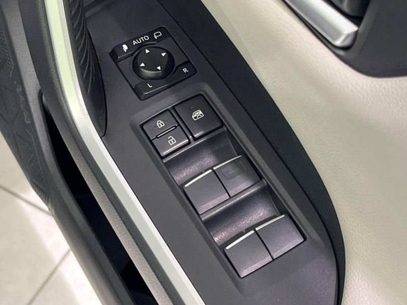 2021 Toyota RAV4 6AA-AXAH54 (UW-6a61abcebbc72)[6]