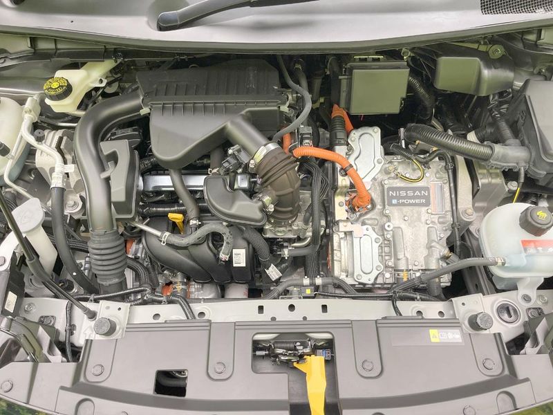2023 Nissan Aura 6AA-FE13 (UW-6a61ac5921c89)[6]