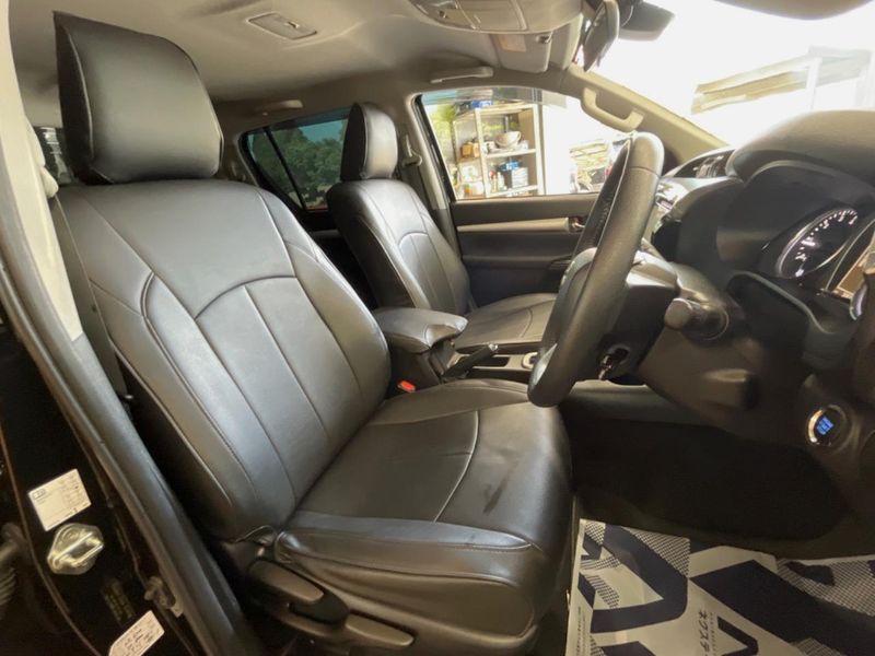 2022 Toyota Hilux 3DF-GUN125 (UW-6a61aca322cd2)[24]
