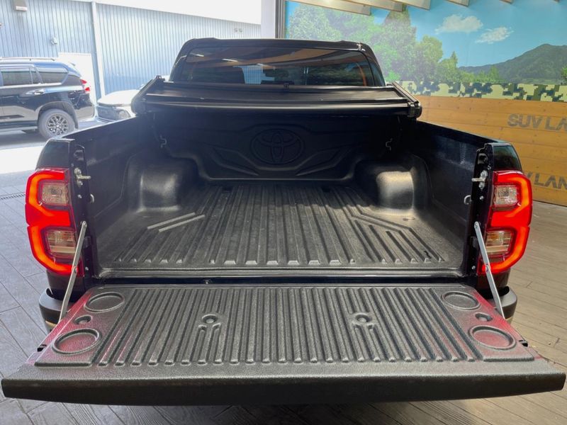 2022 Toyota Hilux 3DF-GUN125 (UW-6a61aca322cd2)[8]