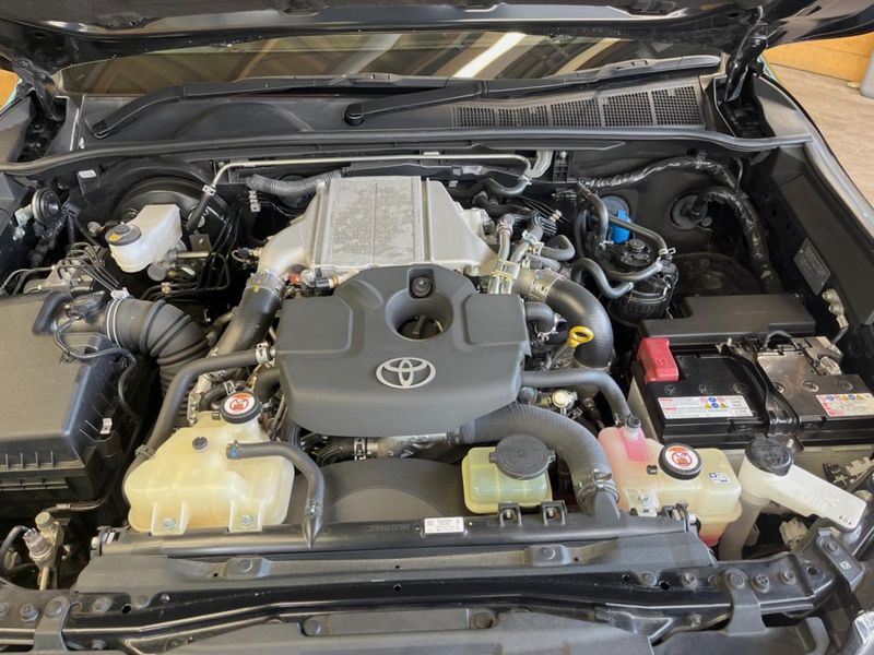 2022 Toyota Hilux 3DF-GUN125 (UW-6a61aca322cd2)[4]