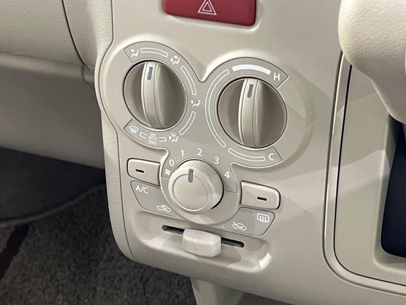 2016 Suzuki ALTO Lapin DBA-HE33S (UW-6a61acba4bff1)[12]