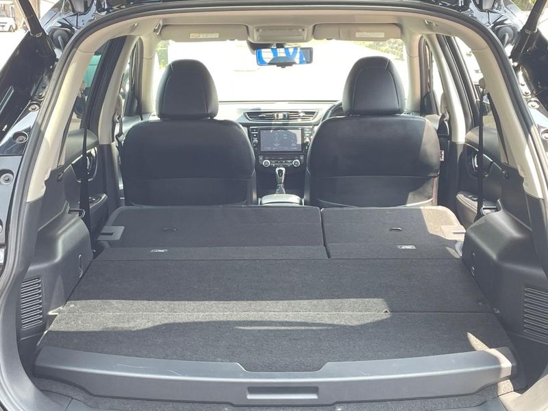 2021 Nissan X-Trail 5AA-HT32 (UW-6a61acd071d2f)[26]