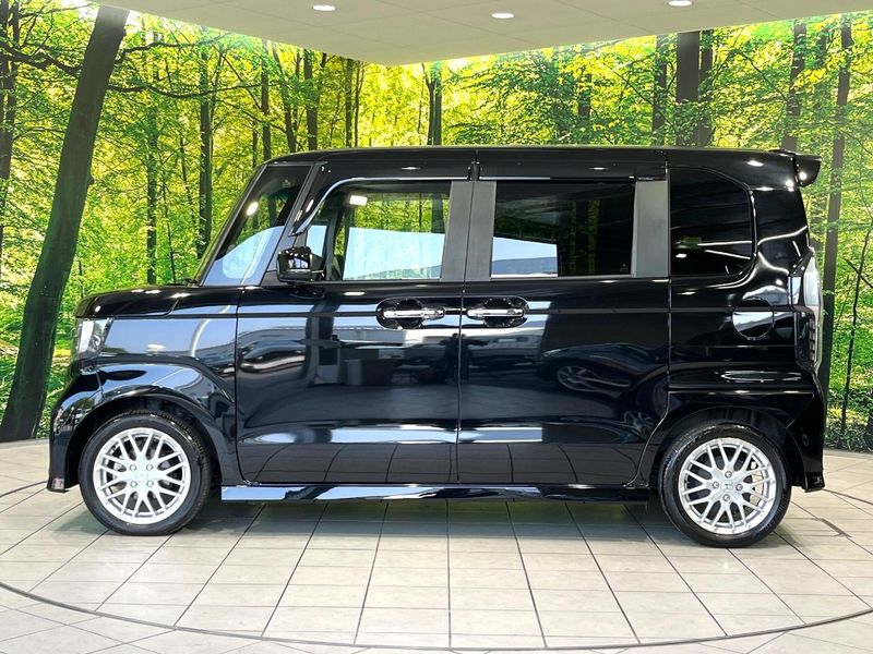 2023 Honda N-BOX CUSTOM 6BA-JF3 (UW-6a61acffec023)[6]