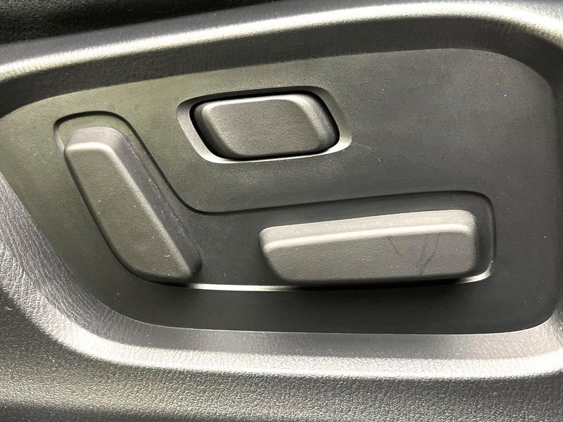2019 Mazda CX-8 6BA-KG5P (UW-6a61ad4e6bbf1)[9]