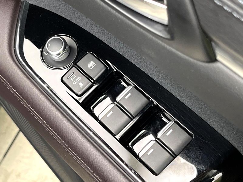2019 Mazda CX-8 6BA-KG5P (UW-6a61ad4e6bbf1)[8]