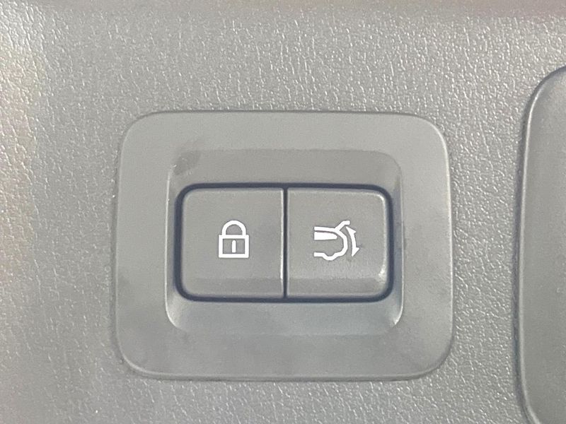 2024 Mazda CX-80 3DA-KL3P (UW-6a61ad54365de)[22]