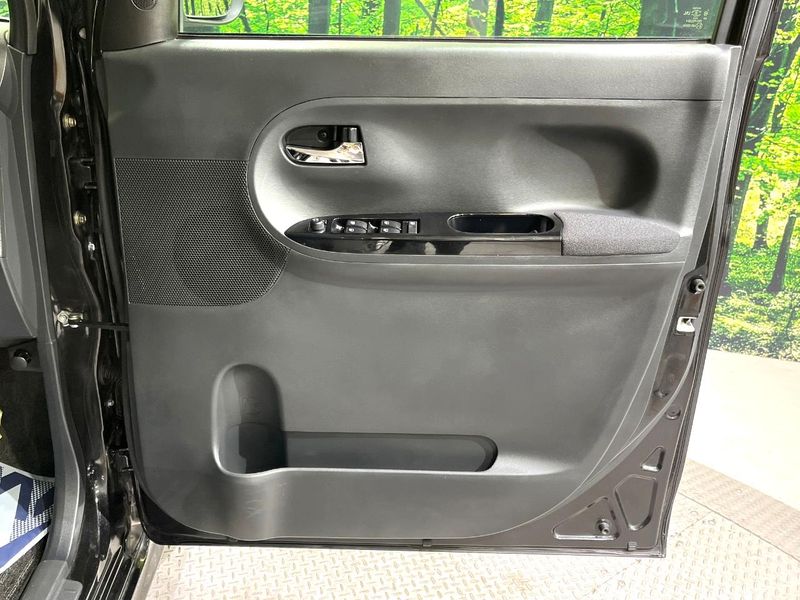2018 Daihatsu Tanto DBA-LA600S (UW-6a61ad7dee0f0)[4]