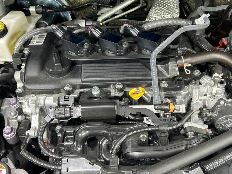 2025 Toyota Yaris Cross 6AA-MXPJ10 (UW-6a61ae48d183d)[4]