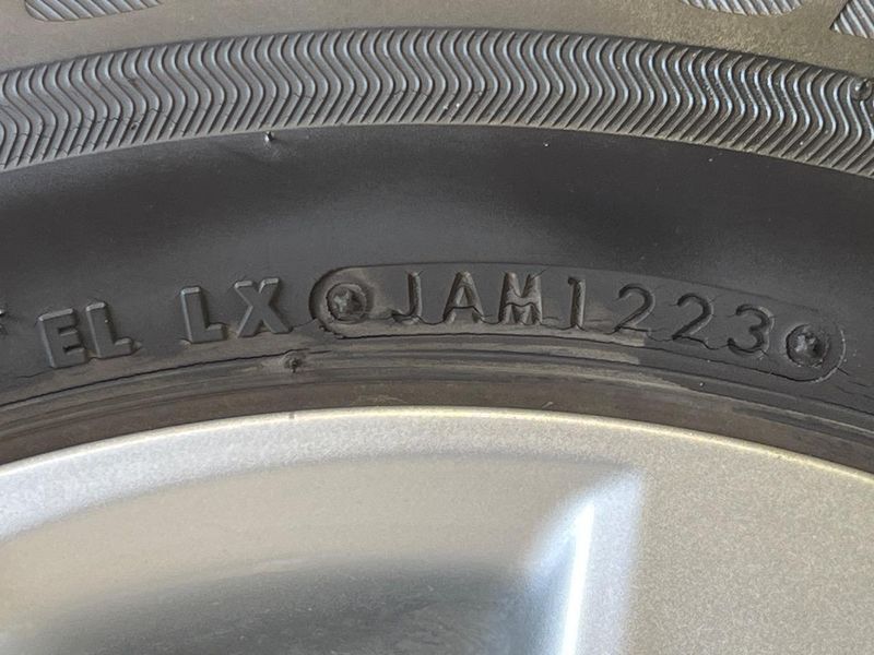 2023 Toyota Aqua 6AA-MXPK11 (UW-6a61ae4d6dd5d)[26]