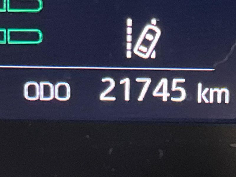 2023 Toyota Aqua 6AA-MXPK11 (UW-6a61ae4d6dd5d)[2]