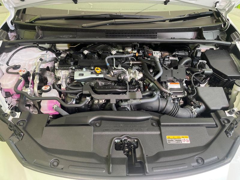 2025 Toyota Prius 6AA-MXWH60 (UW-6a61ae6d893bc)[21]