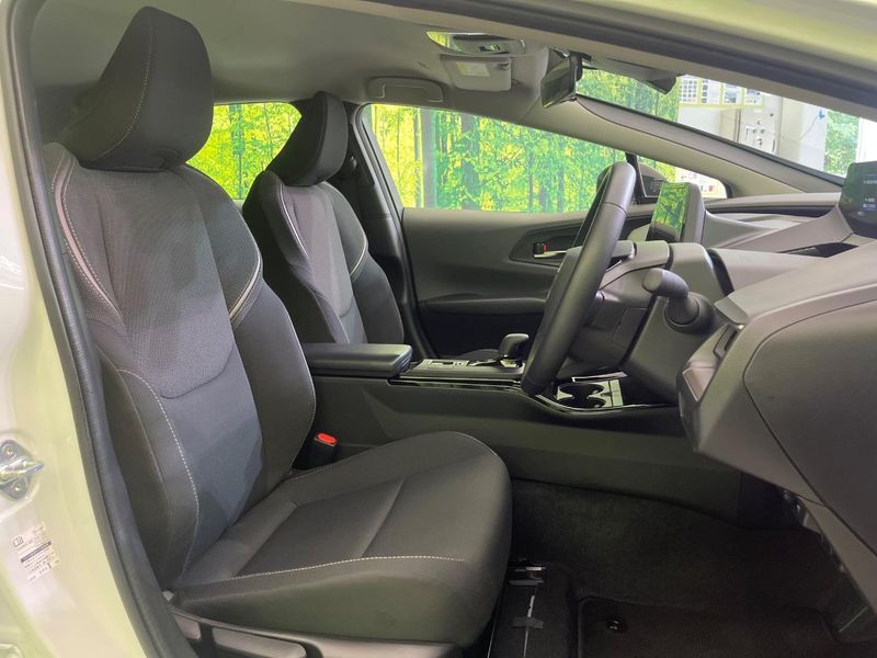 2025 Toyota Prius 6AA-MXWH60 (UW-6a61ae6d893bc)[23]