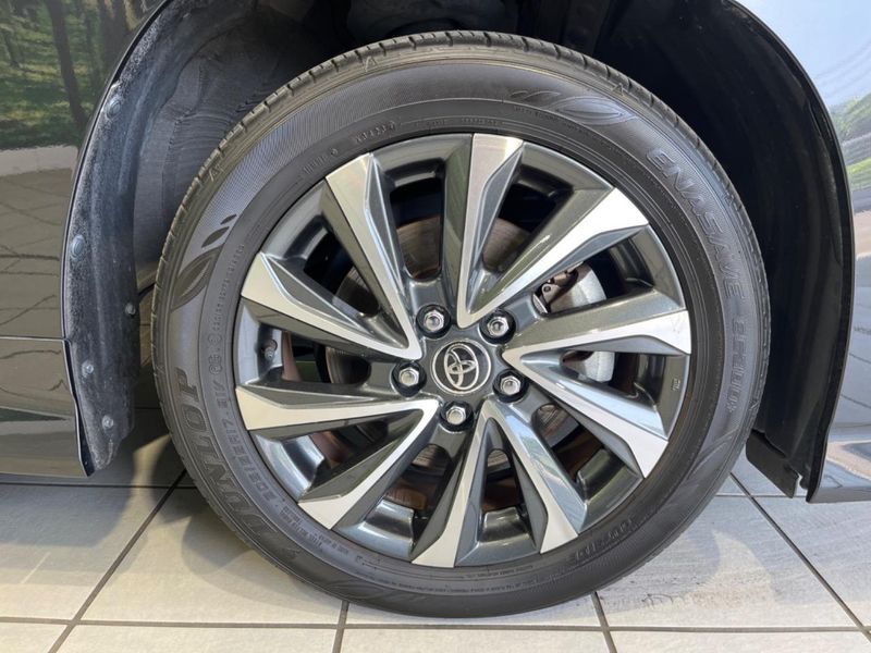 2023 Toyota Voxy 6BA-MZRA90W (UW-6a61ae76b9ef6)[24]