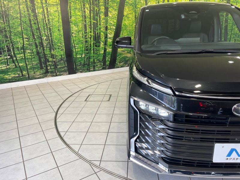2023 Toyota Voxy 6BA-MZRA90W (UW-6a61ae76b9ef6)[28]