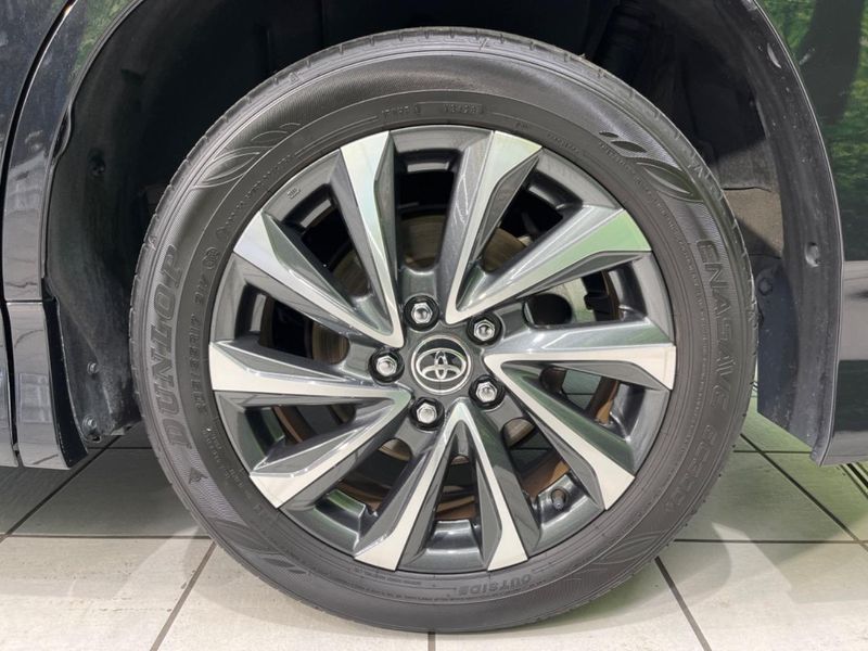 2023 Toyota Voxy 6BA-MZRA90W (UW-6a61ae76b9ef6)[22]