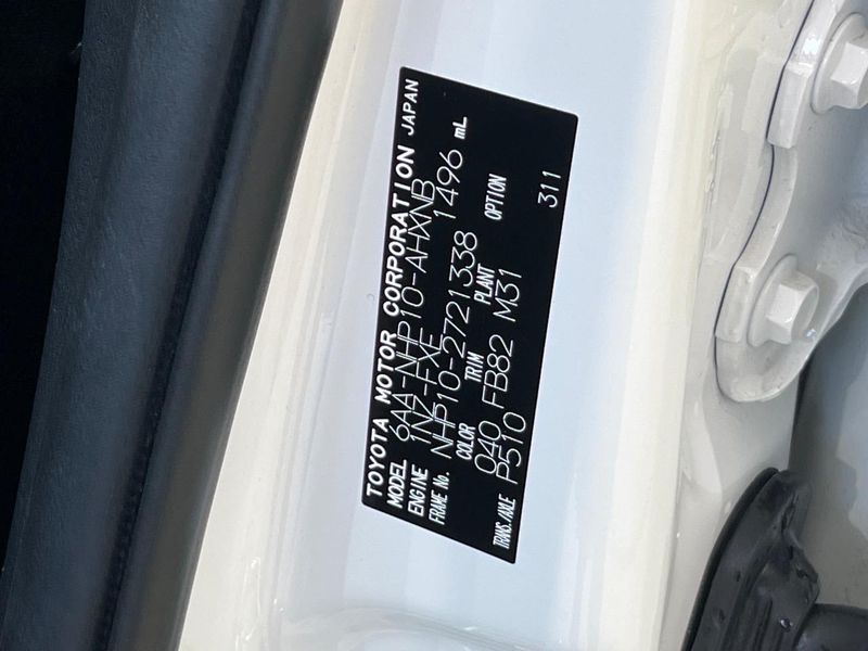 2021 Toyota Aqua 6AA-NHP10 (UW-6a61ae8634c8e)[1]