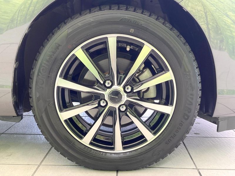 2013 Toyota Aqua DAA-NHP10 (UW-6a61ae87cddf5)[27]