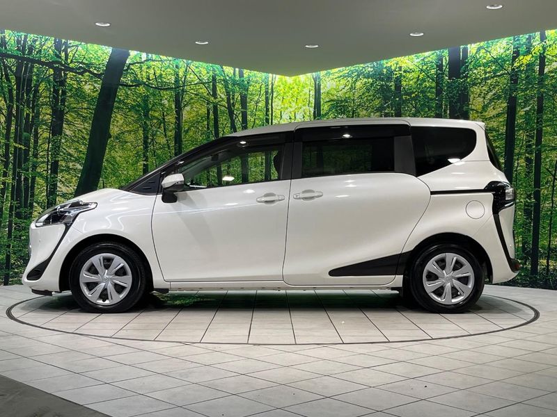 2019 Toyota Sienta DBA-NSP170G (UW-6a61ae9a7a22c)[13]