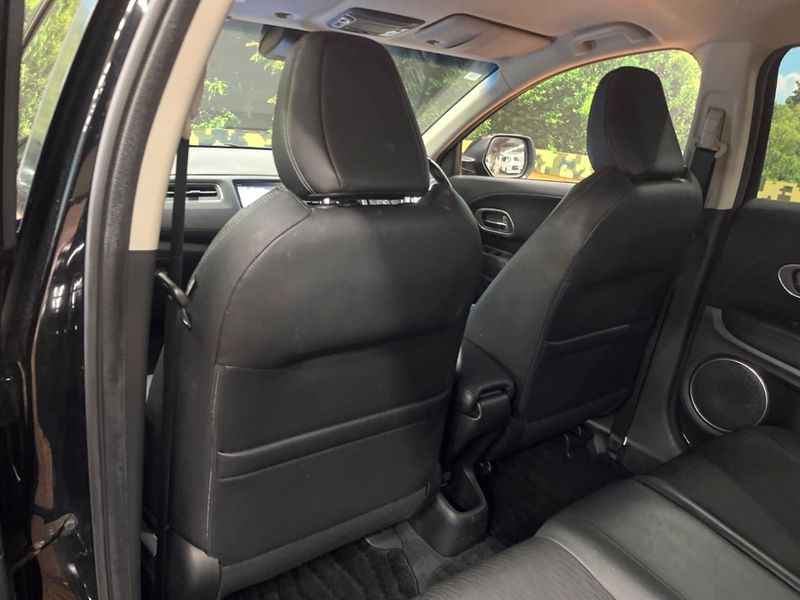 2018 Honda Vezel DAA-RU3 (UW-6a61aebb8270f)[8]