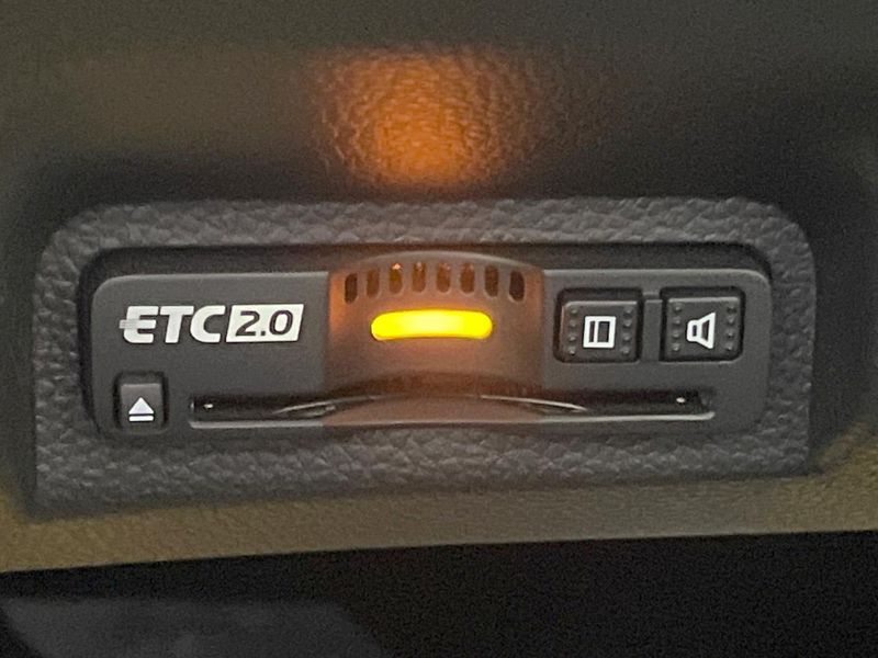 2024 Honda Vezel 6AA-RV5 (UW-6a61aeca9c39d)[27]