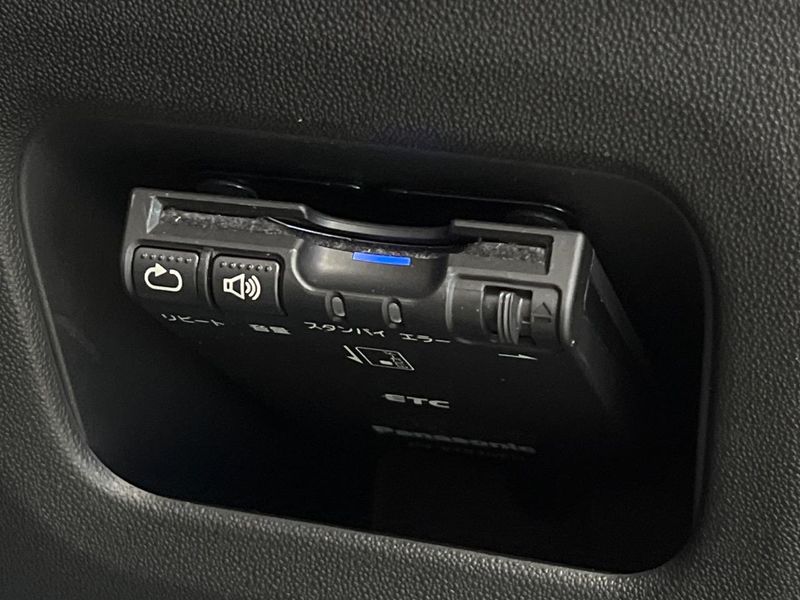 2018 Citroen C3 ABA-B6HN01 (UW-6a61af099aeab)[9]