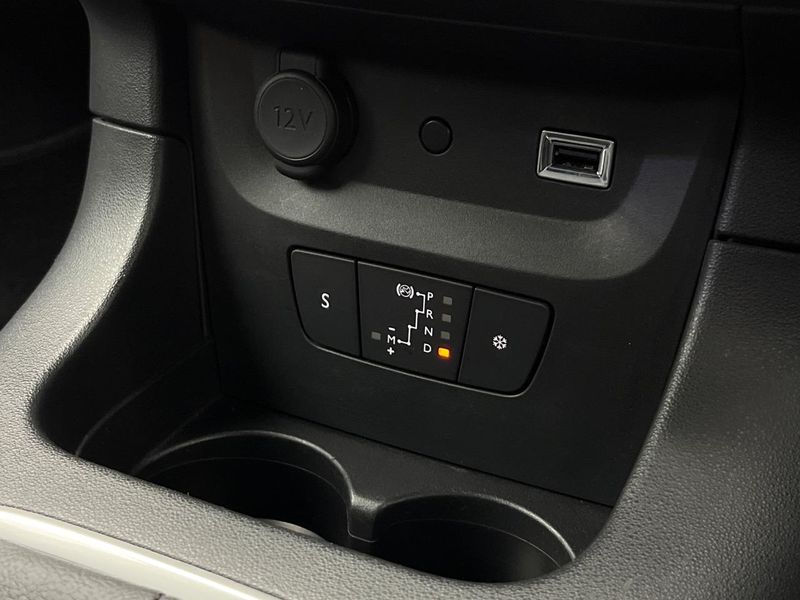 2018 Citroen C3 ABA-B6HN01 (UW-6a61af099aeab)[19]