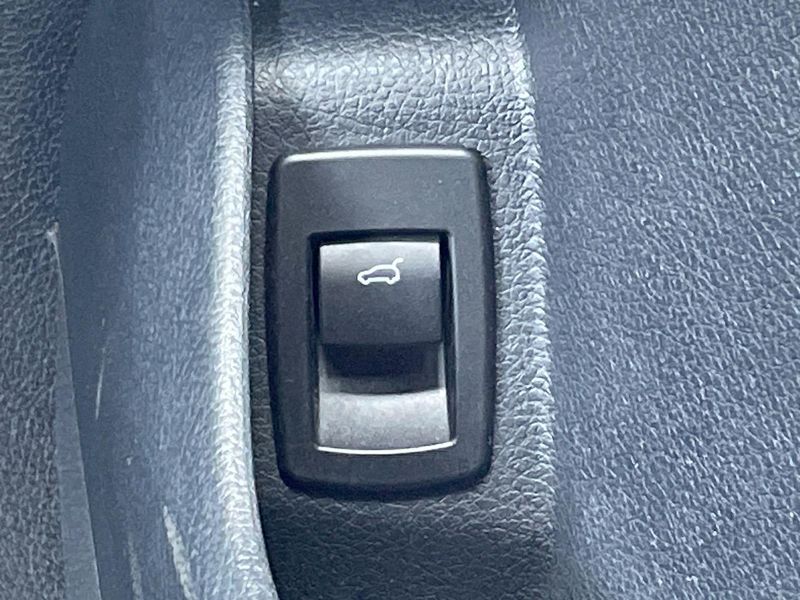 2019 BMW 2 Series LDA-2C20 (UW-6a61af1bd3ff8)[24]