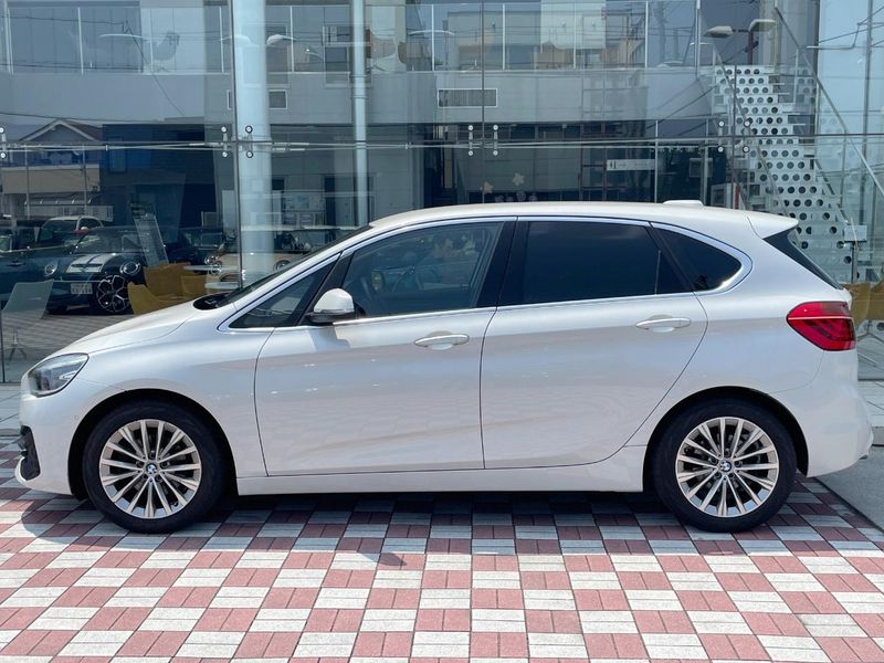 2019 BMW 2 Series LDA-2C20 (UW-6a61af1bd3ff8)[28]