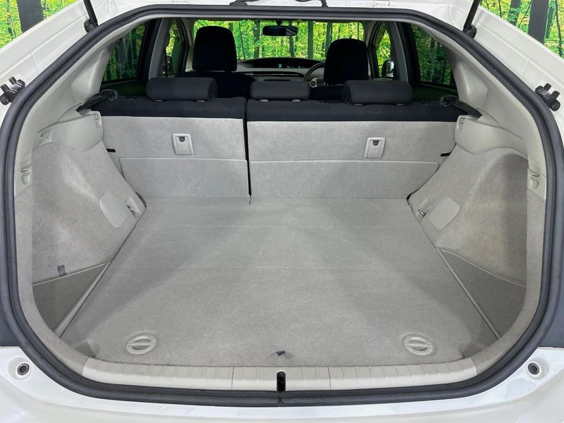 2013 Toyota Prius DAA-ZVW30 (UW-6a61af64e1459)[17]