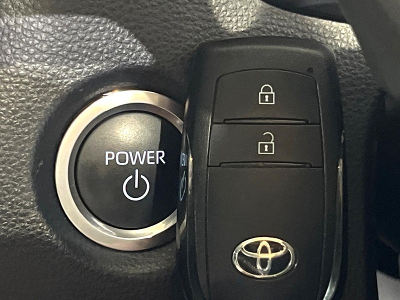 2024 Toyota Corolla Touring 6AA-ZWE219W (UW-6a61af7c34e5e)[8]