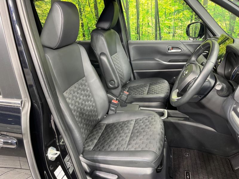2024 Toyota Voxy 6AA-ZWR95W (UW-6a61af94bdb37)[17]