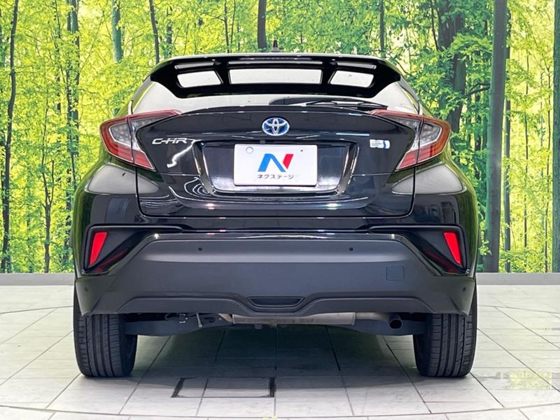2019 Toyota C-HR DAA-ZYX10 (UW-6a61af9b8cbaf)[18]