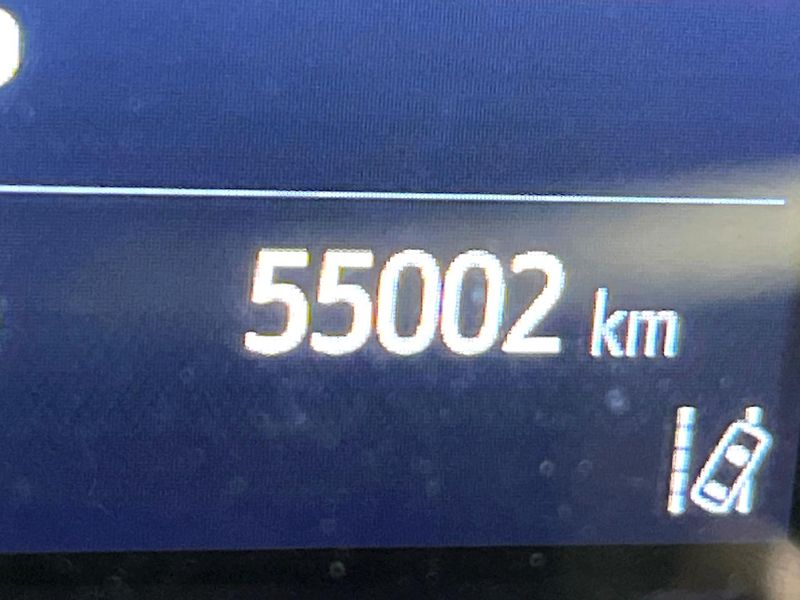 2021 Toyota C-HR 6AA-ZYX11 (UW-6a61af9c53b59)[2]
