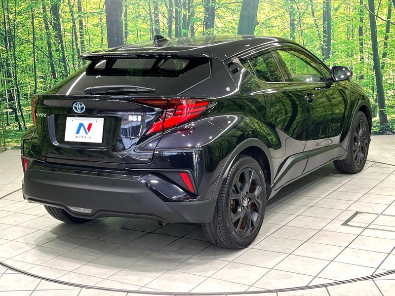 2021 Toyota C-HR 6AA-ZYX11 (UW-6a61af9c53b59)[19]