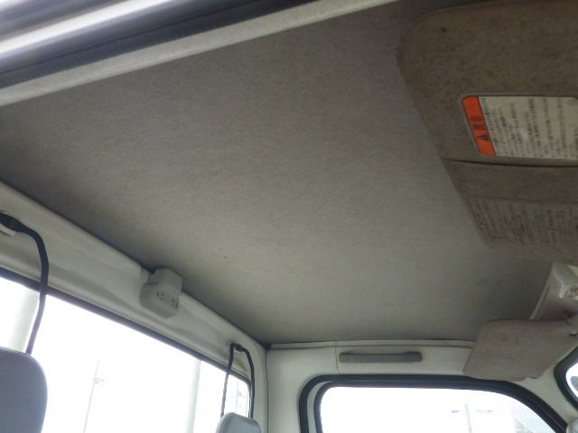 2000 Subaru Sambar Truck GD-TT2 (UW-mrx89l9brqg3)[16]