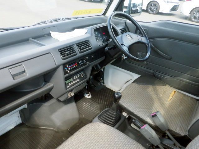 1997 Honda Acty Truck V-HA4 (UW-mrx8mvnvwncv)[9]