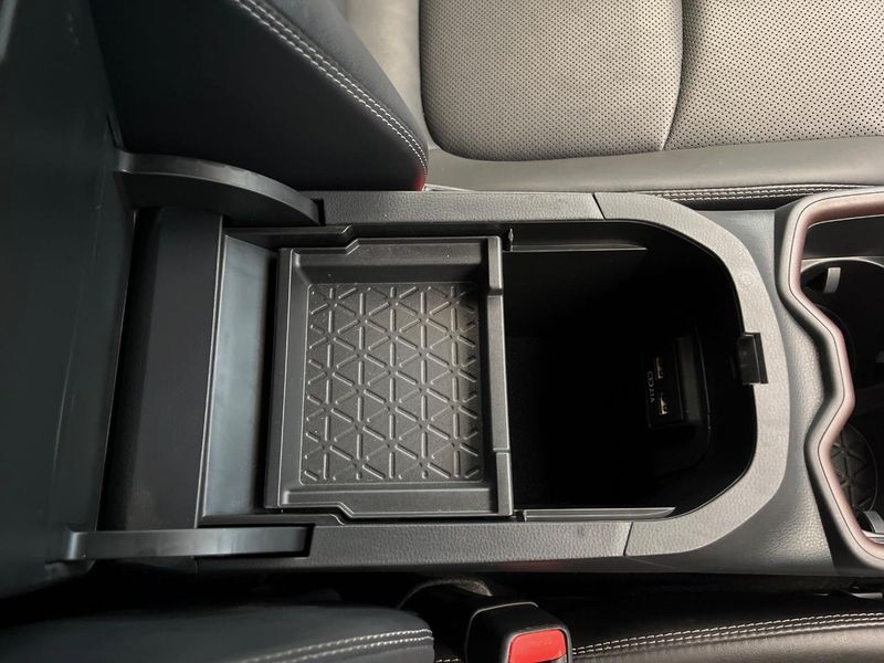 2022 Toyota RAV4 6AA-AXAH54 (UW-6a62d6483f98f)[29]