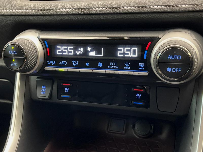2022 Toyota RAV4 6AA-AXAH54 (UW-6a62d6483f98f)[23]