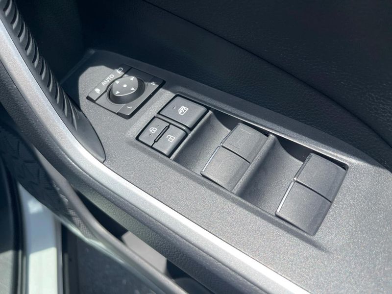 2024 Toyota RAV4 PHV 6LA-AXAP54 (UW-6a62d64eeffae)[24]