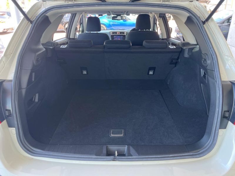 2016 Subaru Legacy Outback DBA-BS9 (UW-6a62d6a4104e7)[18]
