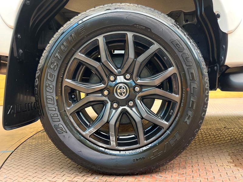 2023 Toyota Hilux 3DF-GUN125 (UW-6a62d71b31d7e)[7]