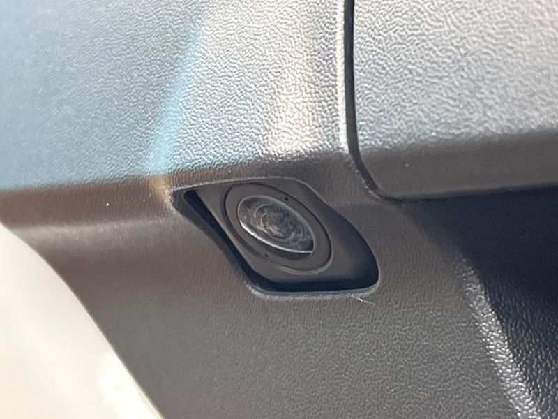 2023 Toyota Hilux 3DF-GUN125 (UW-6a62d71b31d7e)[28]