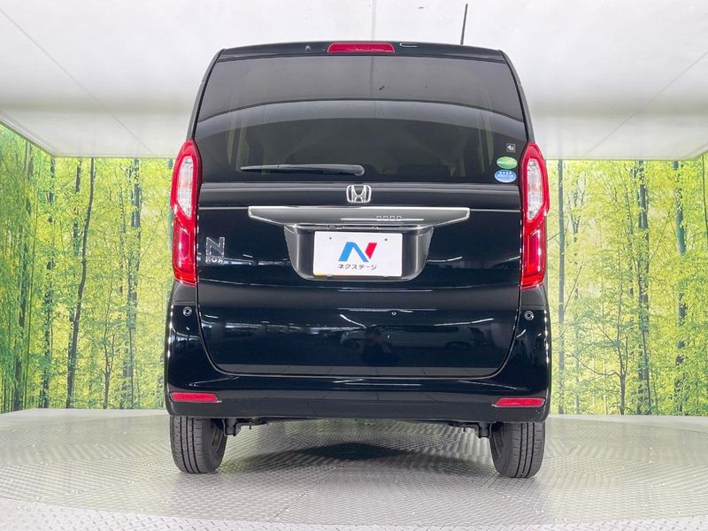 2018 Honda N-BOX DBA-JF3 (UW-6a62d766098af)[18]