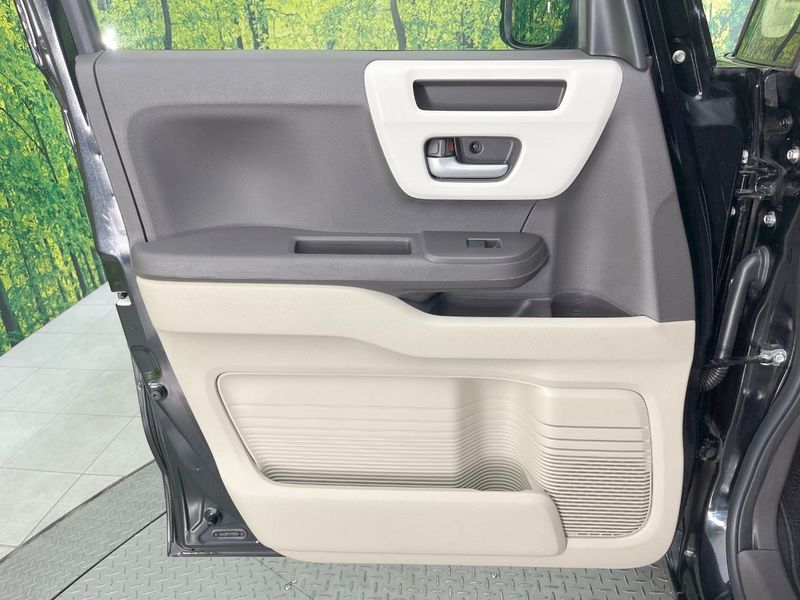2018 Honda N-BOX DBA-JF3 (UW-6a62d766098af)[27]