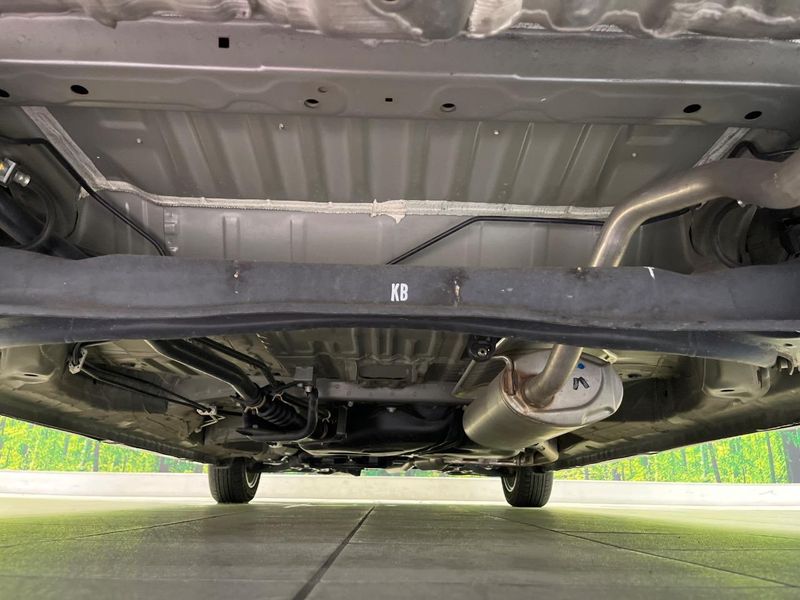 2022 Honda N-BOX CUSTOM 6BA-JF3 (UW-6a62d77ab9bb7)[26]