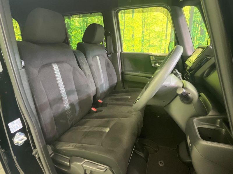 2022 Honda N-BOX CUSTOM 6BA-JF3 (UW-6a62d77ab9bb7)[21]
