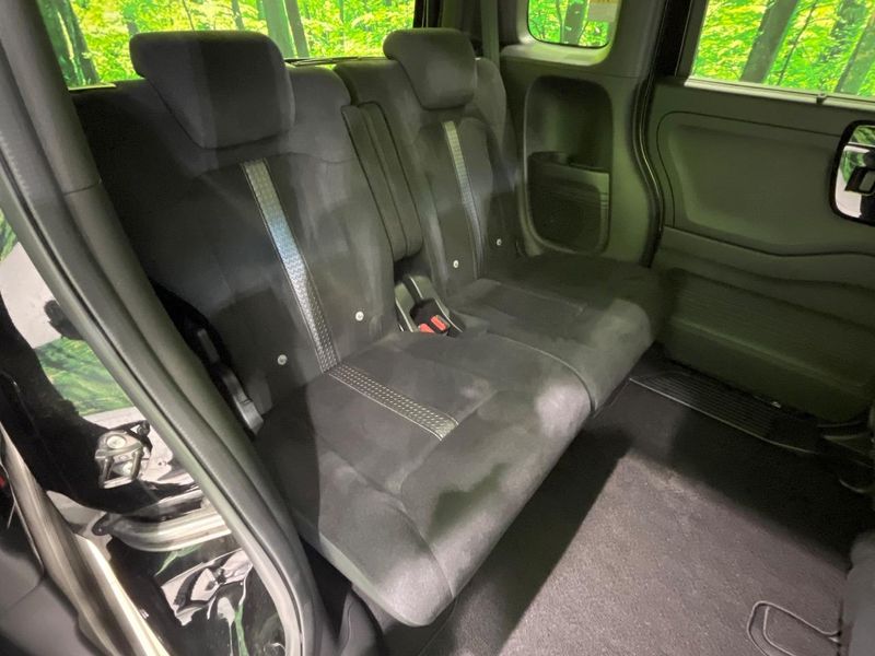 2023 Honda N-BOX CUSTOM 6BA-JF3 (UW-6a62d77d7a1ae)[16]