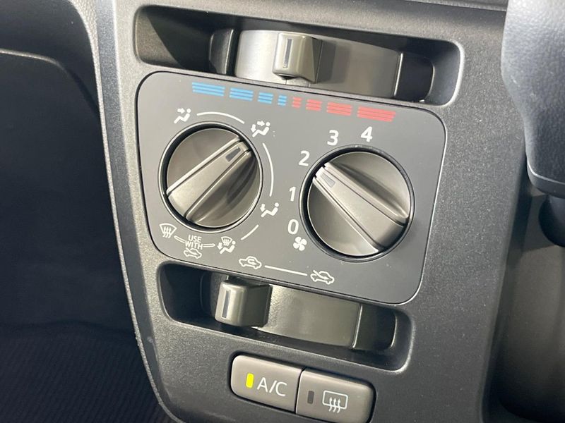 2021 Daihatsu Mira e:S 5BA-LA350S (UW-6a62d7e617295)[23]